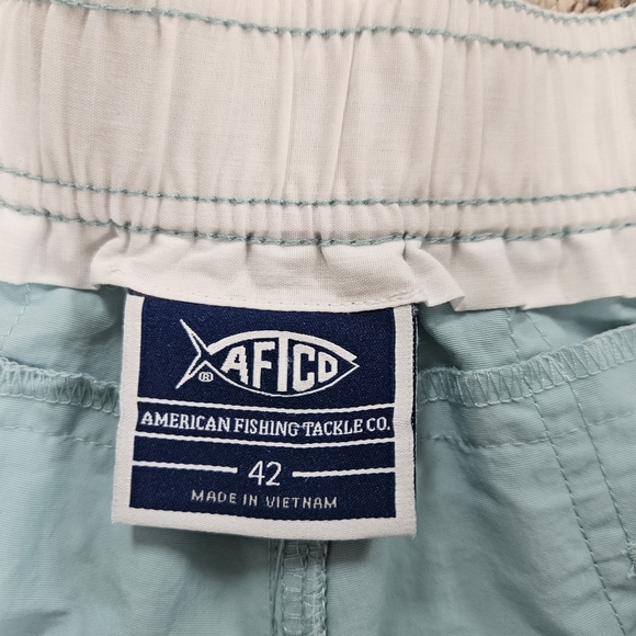Men's AFTCO Bluewater The Original Fishing Shorts Green Size 42 - Picture 2 of 4